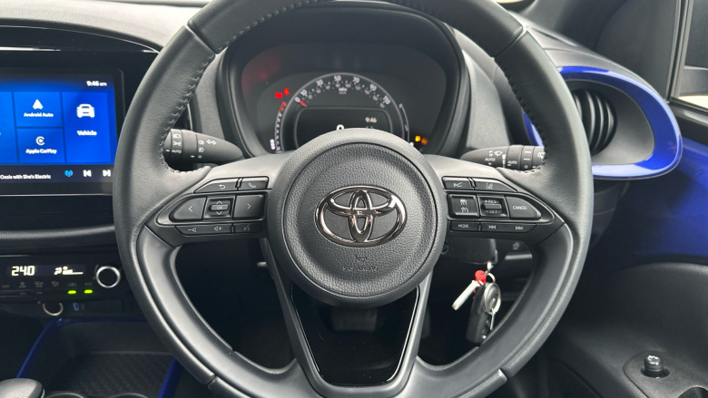 Toyota Aygo X 1.0 VVT-i Edge 5dr Auto [Parking] Petrol Hatchback